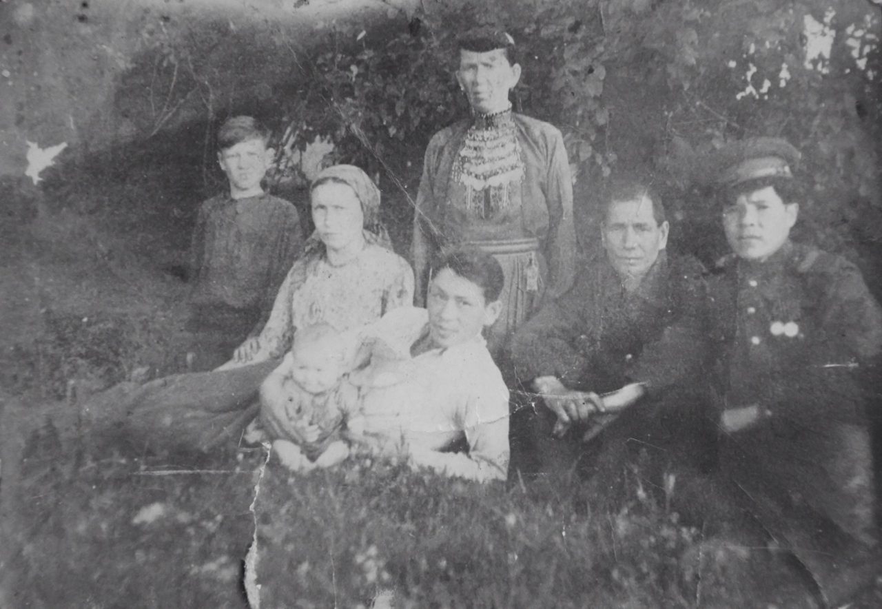Архивная фотография. Деревня Артемейкова, Свердловская область